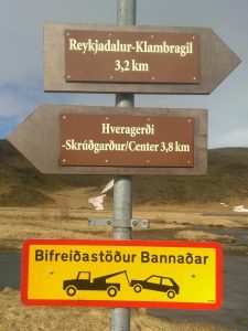 Decorative image of Icelandic road signs