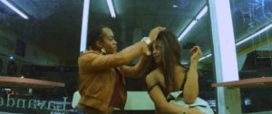 Alexandra giving Sin-Dee her wig
