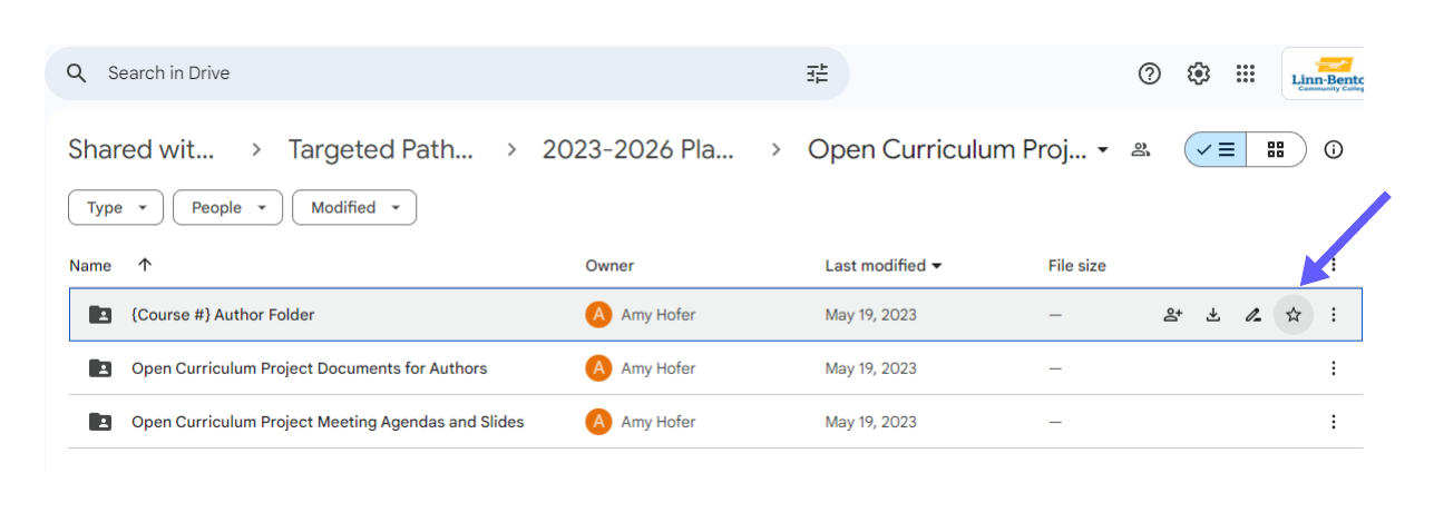 Screenshot with an arrow pointing to the dropdown menu for choosing "Add to Starred" in Google Drive