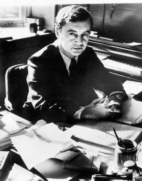 Fig 9.17 Headshot of Erving Goffman